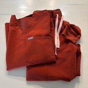 FIGS Scrub Set.  NWOT